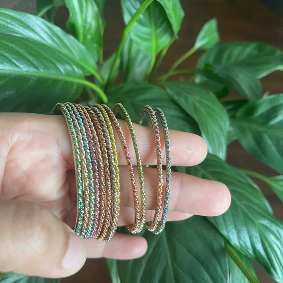 Multicolor Beautiful Bangles - Picture 3 of 6